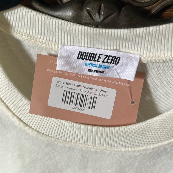 Double Zero Off-White Crewneck Sweater - Picture 4 of 7